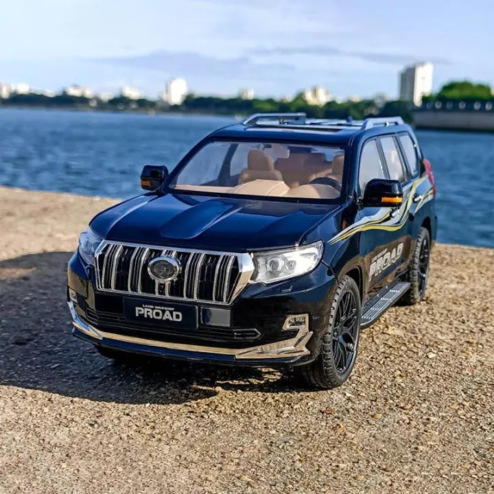 Modelo De Coche De Escala 1:18 TOYOTA Land Cruiser Prado SUV Todoterreno De Aleación De Latón Con Sonido Y Luz Juguete Para Niños Regalo De Colección - 1