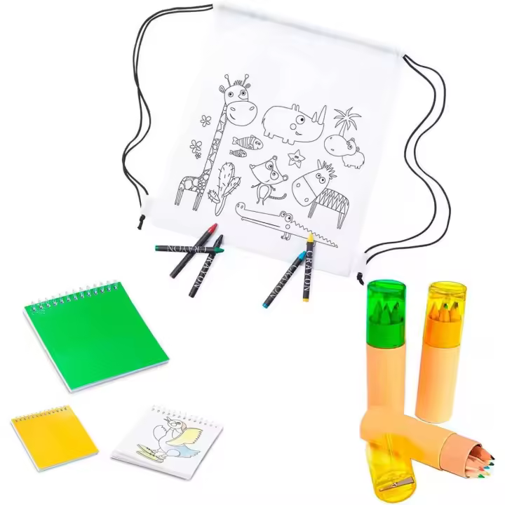 Mega Pack para fiestas y piñatas. Compuesto de: Mochilas con 5 ceras para pintar + tubos con 6 lápices de colores y tapa sacapuntas + libretas infantiles con plantillas para colorear  - Original Regalo para Cumpleaños Fiestas en el Colegio y guarderías - 1