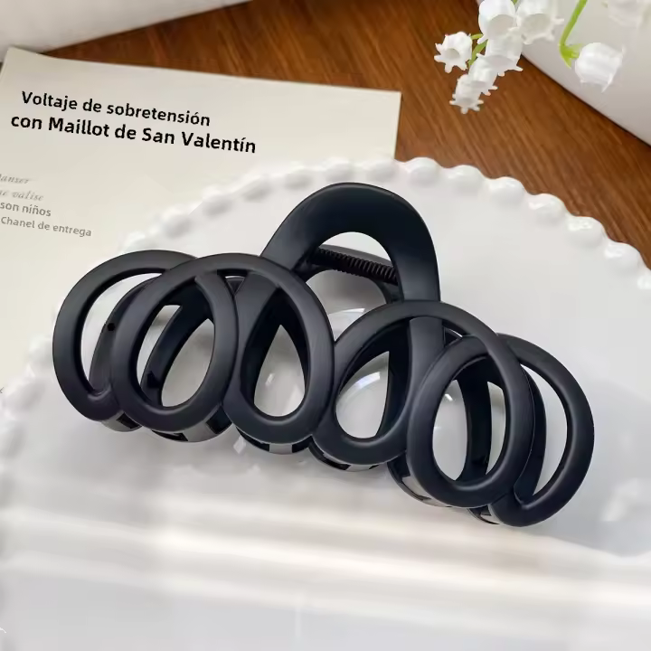 Pinza De Pelo Elegante Con Lazo Y Diseño Hueco Adornada Con Aleación Para Mujer Accesorio Coreano De Moda Simple Y Sólido Para El Día a Día - 1