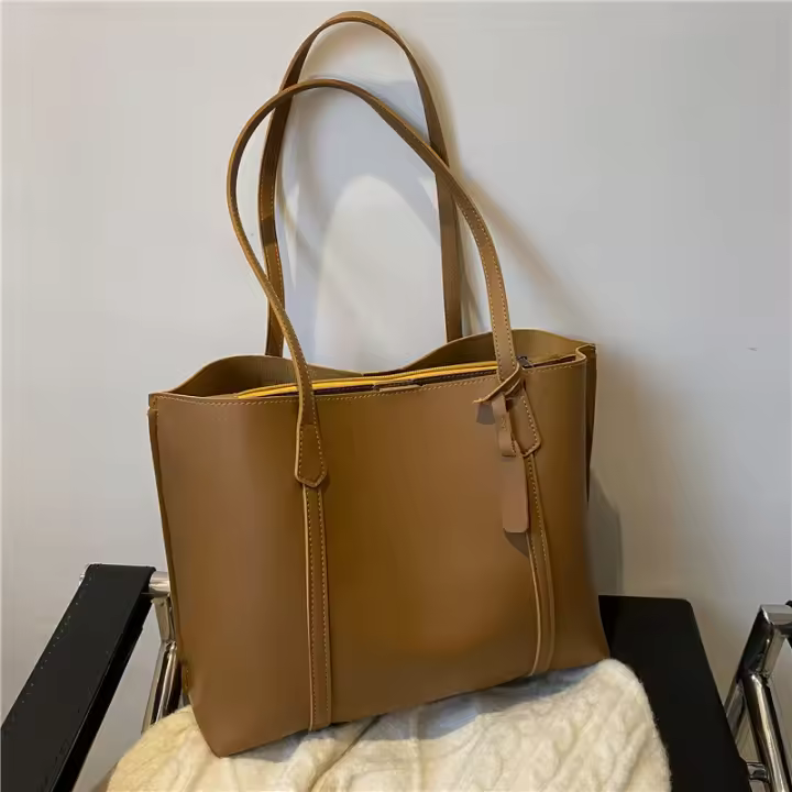 Bolso De Hombro Versátil De Cuero Suave Negro Minimalista Gran Capacidad Bolso De Tote Casual Para Mujer Estilo Inglés - 1