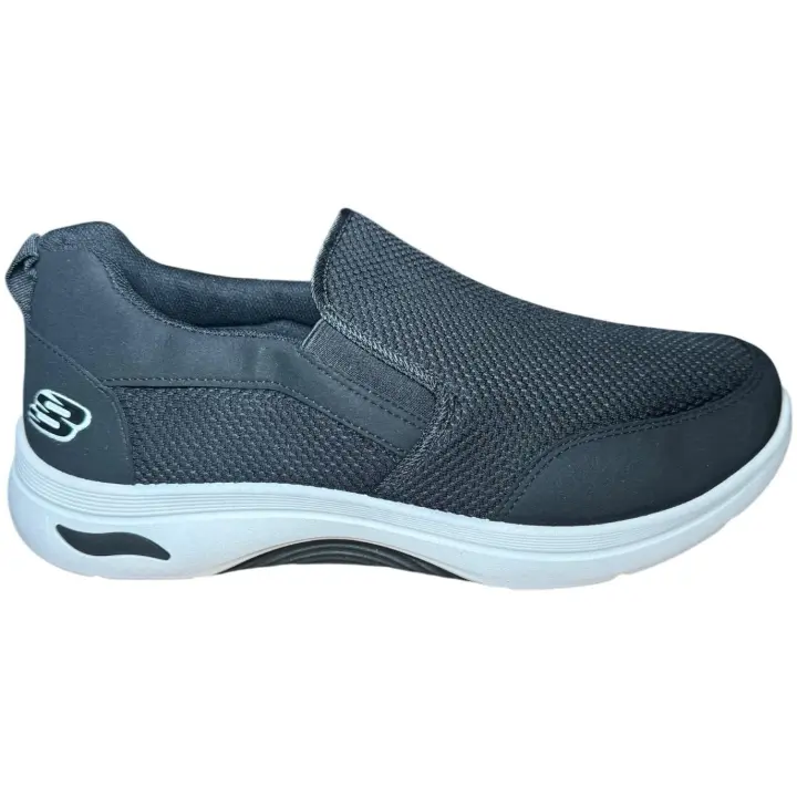 Everlyx - Zapatillas Deportivas Slip-On Transpirables - Sneakers de Hombre - Diseño Ligero y Sin Cordones con Ajuste Cómodo - Ideales para Caminar, Entrenar o Uso Diario - Fáciles de Poner y Quitar - Disponible en Color Negro - E162 - 1