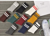 Calcetines De Algodón Para Mujer Estilo Retro Coreano Japonés Clásicos Con Rayas De College Street Calcetines Largos De Media Caña Regalo Para Niñas - details 1