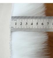 Alfombra De Faux Pelo Grande Ovalada Artificial Cabello Largo Tapete Suave De Lana Blanca Para Dormitorio Y Sala De Estar Estilo Moderno Decorativo - details 4