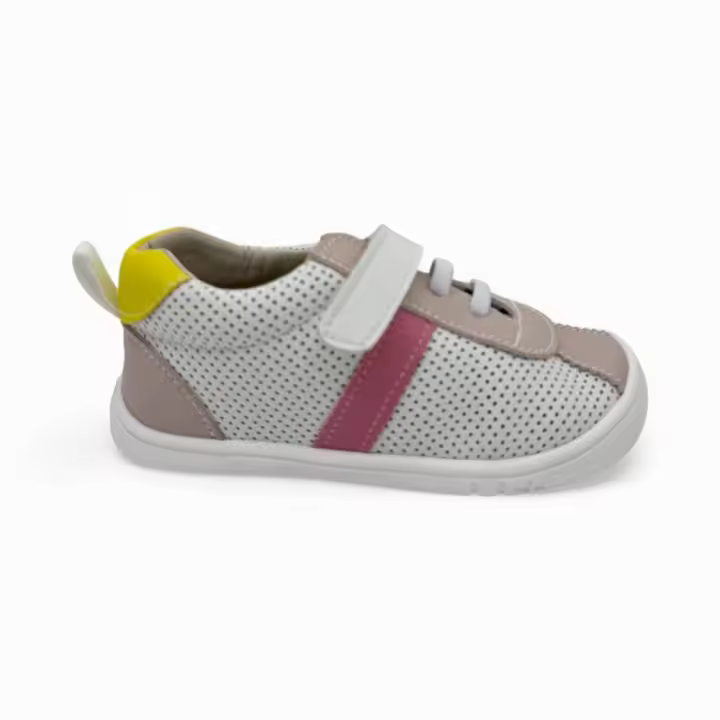 Zapatos marca Piruflex para infantil en color blanco - 1
