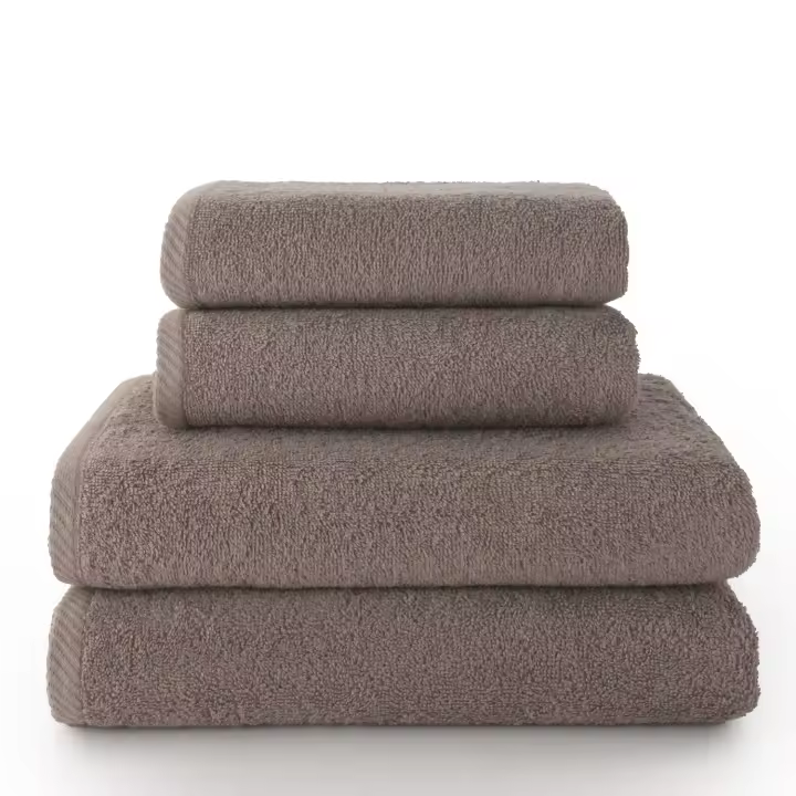 QUALITY TOWELS. Pack TOALLAS color VISÓN. Fabricadas en algodón cardado de 420 grs/m2. Packs de diferentes tamaños. Muy suaves y absorbentes. - 1