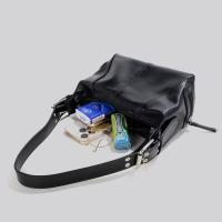 Bolso De Hombro Para Mujer De Cuero PU De Alta Calidad Sólido Negro Blanco Bolso Tote Para Oficina Y Citas Estilo Minimalista - details 6