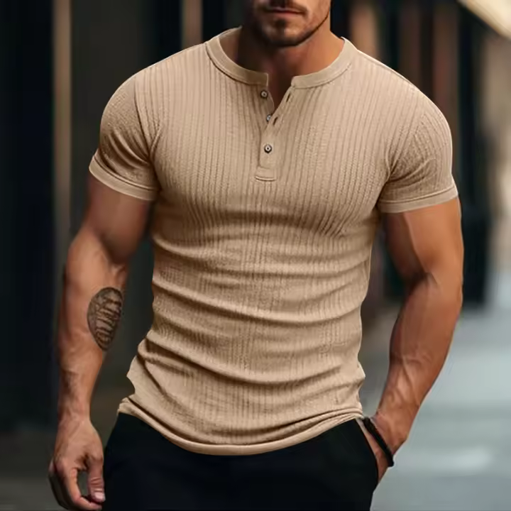Camiseta De Hombre Estilo Moderno Con Rayas Cuello Henley Corta Transpirable Y Suave Para Ropa Casual De Verano - 1