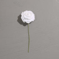 50pcs Flores De Rosa Artificial En Blanco Con Tallo Para DIY Bouquet Decoración De Boda Fiesta Scrapbook Suministros - details 3