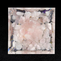 Bola De Cristal Suspendida Pirámide De Piedra Natural Resina Amatista Gota Decoración Para Escritorio De Oficina Y Hogar 6x6cm - details 1
