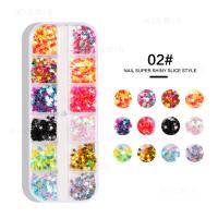 1 Caja De 12 Cuadrículas De Brillo Holográfico Uñas Secuencias Esparkly 3D Delgadas Con Mariposas Redondas Y Geométricas Decoraciones De Tela De Brillo Para Uñas - details 8