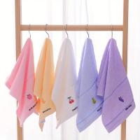 Juego De 5 Toallas De Mano Con Diseño De Frutas En Algodón Suave Tejido Combinado Absorbentes Y Secado Rápido Toalla De Rostro - details 4