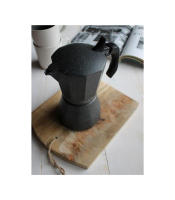 Cafetera italiana Oroley Negra Stone de estilo tradicional de 6, 9 y 12 tazas en color negro/piedra apta para vitrocerámica, inducción, fuego y gas - details 1
