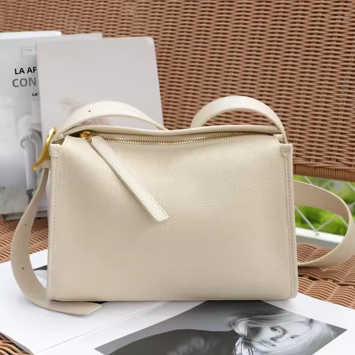 Bolso De Hombro Para Mujer En Cuero Genuino Negro Diseñador Lujo Con Correa Ancha De Cuero Calfornia Bolso De Cojín Gris Eboni Gris - 1