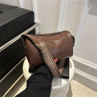 Bolso Bandolera De Cuero PU Vintage Para Mujer Pequeño Bolso De Mano Y Monedero Estilo Casual Viaje Decoración Sin Cierre De Cremallera - details 4