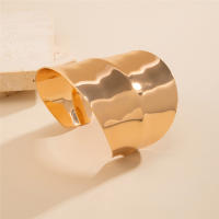 Pulsera De Muñeca Abierta Punk Para Mujer Y Hombre Joyería Gótica De Metal Grueso Y Pesado Estilo Metal Chicana Unisex - details 8