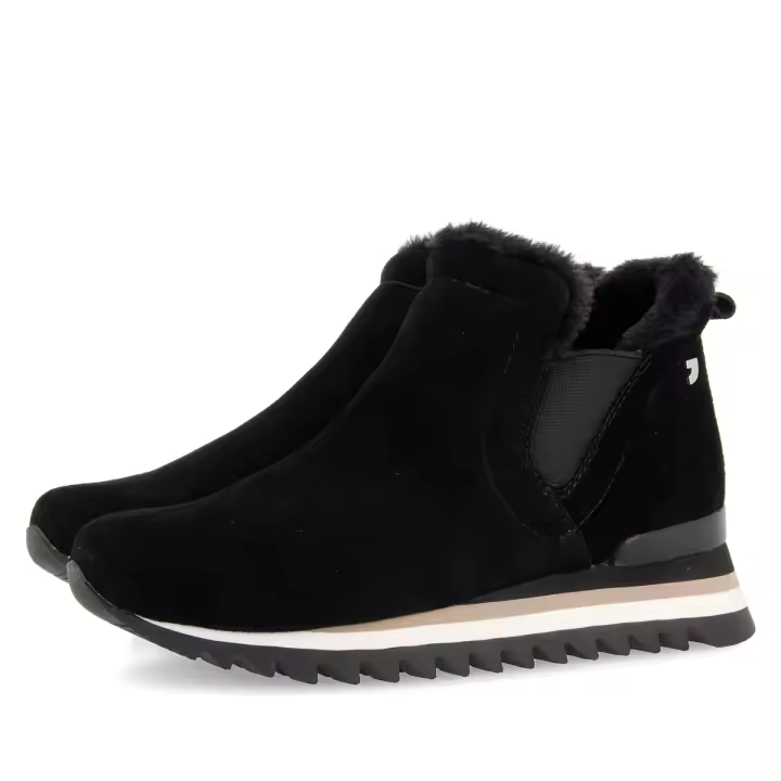 Zapatilla Negras Estilo Botín con Mini Cuña para Mujer ECKERO - Gioseppo - 1