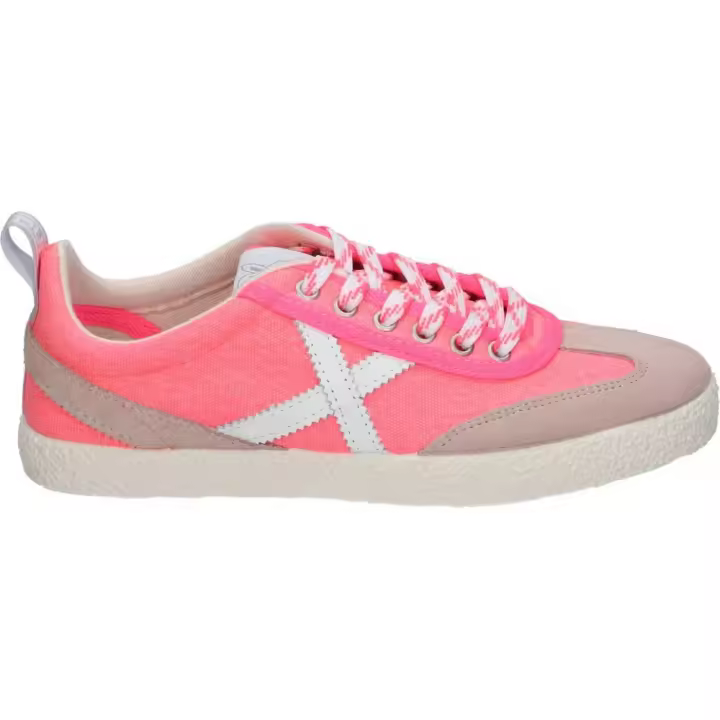 MUNICH | Zapatilla Munich Volata 93 para Moda Joven – Deportivas en Color Fucsia con Detalles en Beige – Sneakers con Cordones – Casual – Versátiles – Cómodas – Tendencia – Modelo 8161093 - 1