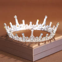 Diadema De Estilo Barroco Para Boda Corona Redonda Elegante Para Cumpleaños Fiesta De Princesa Disfraz Y Fotografía - details 2