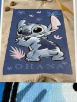 Toalla Playa Piscina Infantil Stitch Ohana 70x140cm de microfibra para niños - details 2
