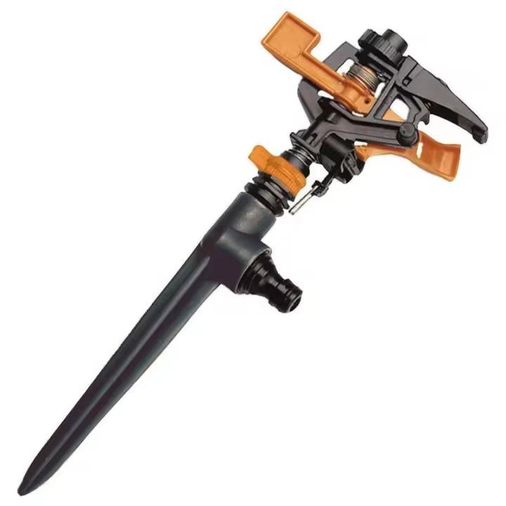 Saturnia Aspersor Plástico Sectorial con Pincho - Ideal para Trabajo de Jardinería - 1