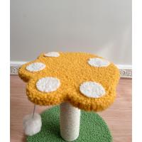 Poste rascador en forma de huella, 25x25 cm, perfecto para gatos. Con colores vibrantes en amarillo y verde, ayuda a mantener las uñas de tu gato saludables mientras evita que rasque muebles. Compacto, resistente, decorativo y funcional, ideal. - details 0