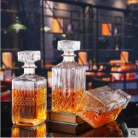 Decantador De Vino Y Licor De Vidrio Libre De Plomo Diseño Único Multi Estilos Para Whiskey Bourbon Y Scotch Tamaño 250-1000ml - details 0