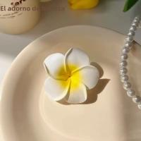 2PCS Pinzas Para El Cabello De Moda Verano Con Diseño De Pétalos Gradiente Accesorios Para El Cabello De Perla Retro Para Mujeres Y Niñas - details 2