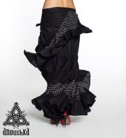 La falda flamenca mas bonita y elegante. Para danza flamenca  o para vestirla en una cena. Confeccionada en algodon natural. Negra, Roja, blanca o a lunares. Outfit flamenco!! - details 0