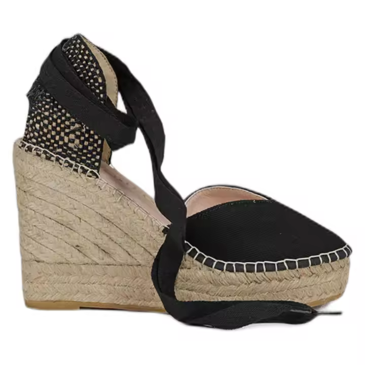 Sandalias marca Macarena modelo Alba2-Negro para mujer en color negro - 1