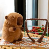 Muñeca De Capybara De Peluche Kapibala Con Bufanda Removible Juguete Textil Para Decoración De Hogar Y Coleccionistas - details 2