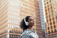 PHILIPS TAH4205WT/00 Auriculares inalámbricos 32 mm., de diadema, Color Blanco, Bluetooth® 5.0, Carga por USB-C, Micrófono, Plegable, Hasta 29 horas de reproducción - details 0