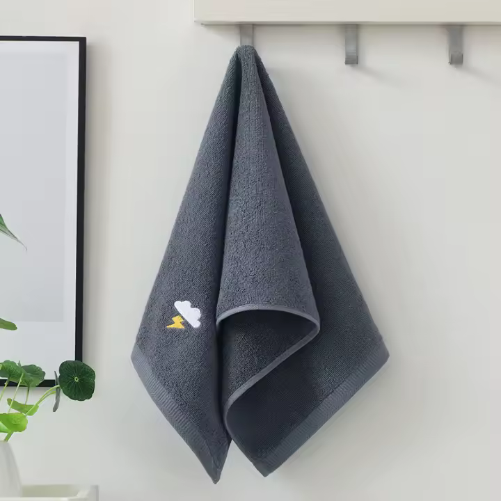 Toalla De Baño De Algodón Suave Y Absorbente Con Patrón Bordado Para Parejas Toalla De Rostro Rectangular Máquina Lavable - 1