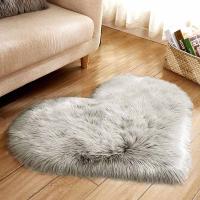 Alfombra De Pluma Para Sala De Estar Y Dormitorio En Forma De Corazón Alfombra De Acogida Para Nueva Casa Textil Grueso Diseño Moderno Para Hogar Y Hotel - details 3