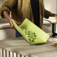 Joseph Joseph Tabla de cortar plegable verde Chop2Pot ™   Además, multifuncional, base antideslizante. - details 2
