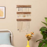 Juego de 3 Estantes de Pared para Joyas en Madera, Exhibición con Barra para Pulseras y 30 Ganchos para Pendientes y Collares - details 2