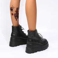 SP Nuevas Botas Martin de mujer de gran tamaño con Suela de plataforma, punk Callejero, BOTAS de Mujer con Cordones de Charol en fashion. - details 3