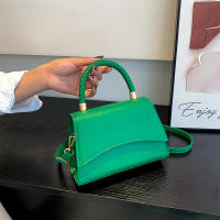 Bolso De Hombro De Cuero PU Sólido Para Mujer Bolso De Mano Pequeño De Diseñador Moda Bolso Cruzado De Lujo Con Asa Superior - details 9