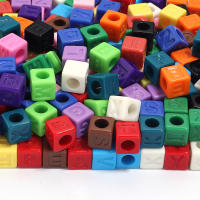 50Pcs Abalorios De Letras Acrílicas Colores Variados Cuadrados Espaciadores Sueltos Para Accesorios De Joyería DIY Pulseras Cadena De Teléfono - details 4