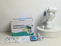 Proyector De Astronauta Y Nebulosa 2024 Con Altavoz Bluetooth Decoración Romántica Para Habitación De Niños Compañero De Noche LED Rectangular - details 6