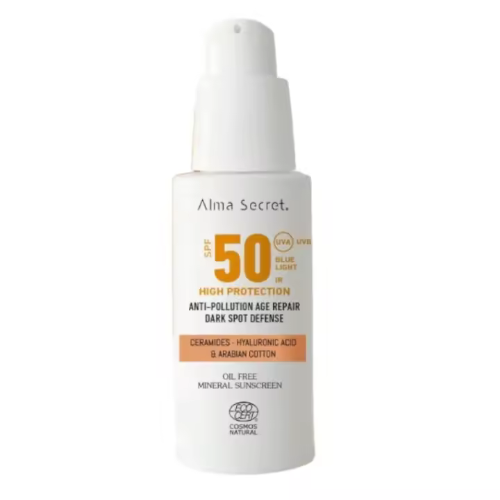 Nuevo - Protector Solar Facial SPF 50 con color (GOLDEN) 50ml - Alma Secret - Todo tipo de pieles: secas, mixtas, grasas, con acné o sensibles. Se adapta a tu tono. - 1