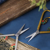 Tijeras De Costura Vintage KRABALL Para Bordado Y Artesanía Corte De Telas Y Hilo Acero Inoxidable Herramienta De Tailor Pequeña - details 3