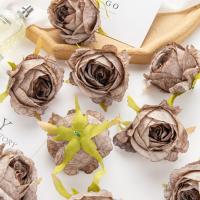 5Pcs Flores Artificiales De 7cm Rosas De Seda Para Decoración De Hogar Accesorios De Boda Caja De Dulces Navidad DIY - details 9