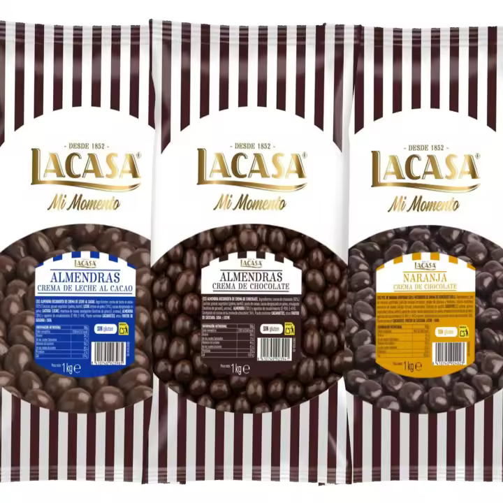 Lacasa Pack 3kg de bolas: Almendra con chocolate Negro,Almendra con chocolate con Leche, de naranja con chocolate Negro - 1
