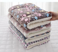 Alfombra De Cama Para Perros Y Gatos De Terciopelo Flannel Grueso Y Suave Para Invierno Calor Adecuada Para Pequeños Medianos Y Grandes Mascotas Suministros Para Mascotas - details 0