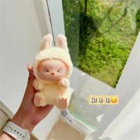 Figura de Anime Labubu Llavero de Muñeco de Pelo de Franela Regalo de Cumpleaños Ideal para Edades 14+ Juguete de Animación - details 10
