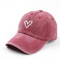 Gorro De Béisbol Multifuncional Para Mujeres Y Hombres Con Bordado De Corazón De Durazno Lavado Suave Y Delgado Para La Primavera Y El Verano - details 3