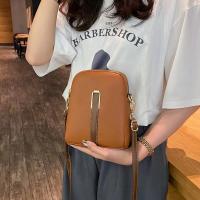 Bolso Bandolera Para Mujer Diseño Vertical De Color Sólido PU Suave Estilo Coreano Japonés Con Entradilla Para Auriculares - details 5