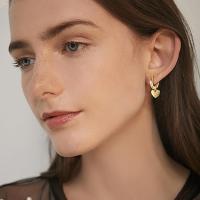 Aros de corazón para mujeres y niñas, dorados y plateados, con forma de corazón - details 4
