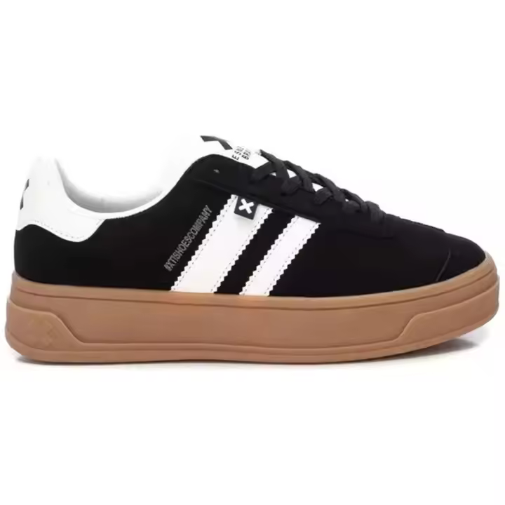 Sneakers marca Xti modelo 143483-Negro para mujer en color beig - 1