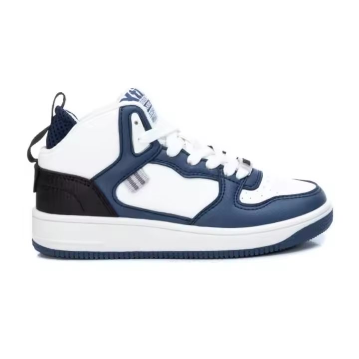 Shoes Deportivos marca Xti para niño en color blanco - 1